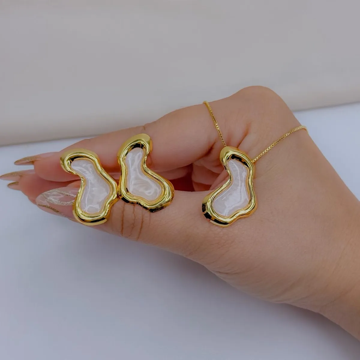 Product thumbnail