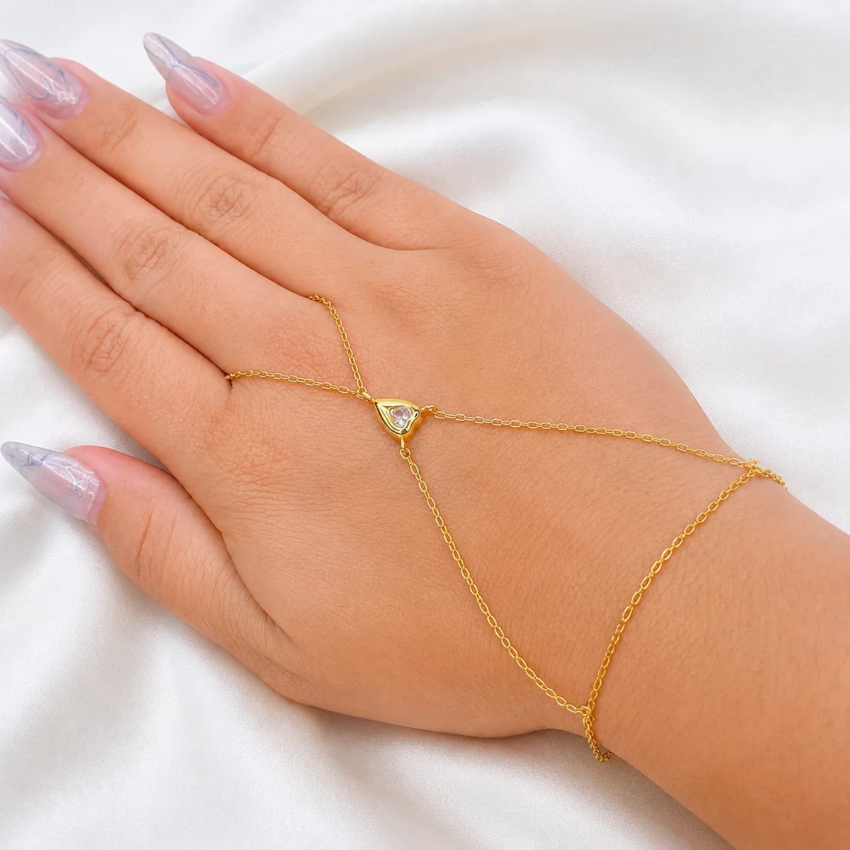 Pulseira de Mão Coração 